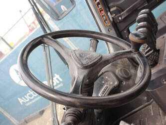 2016-hyundai-80d-9-1444662-46727778