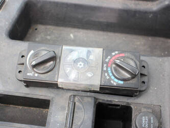 2016-hyundai-80d-9-1444662-46727784