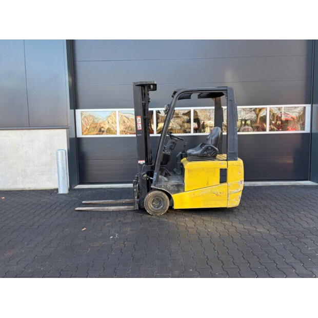 2008 نيسان 1N1L180-46727802