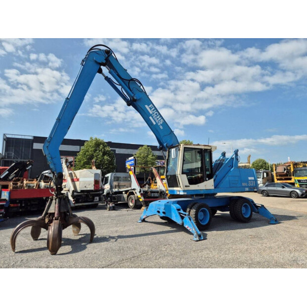 2004 FUCHS MHL331-46727888