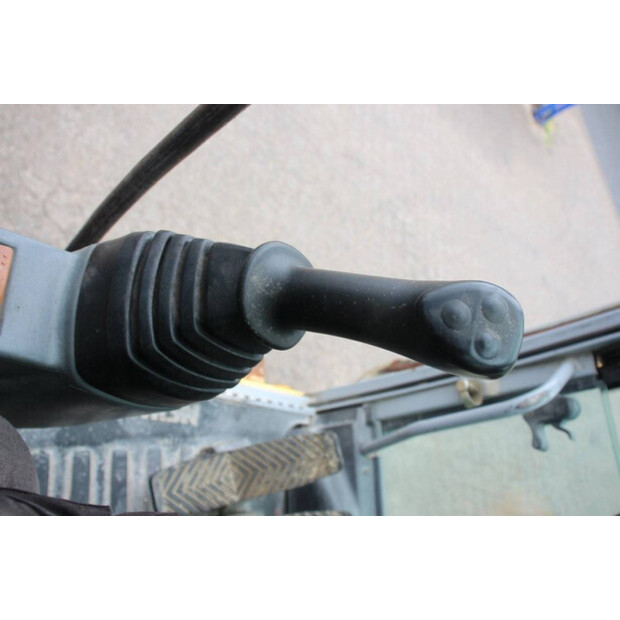 2008 New Holland MH5 Plus-46727952