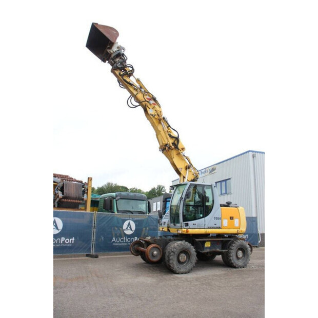 2008 New Holland MH5 Plus-46727954