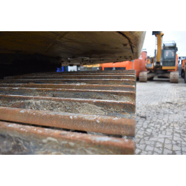 2001 كوماتسو PC288US-3-46728006