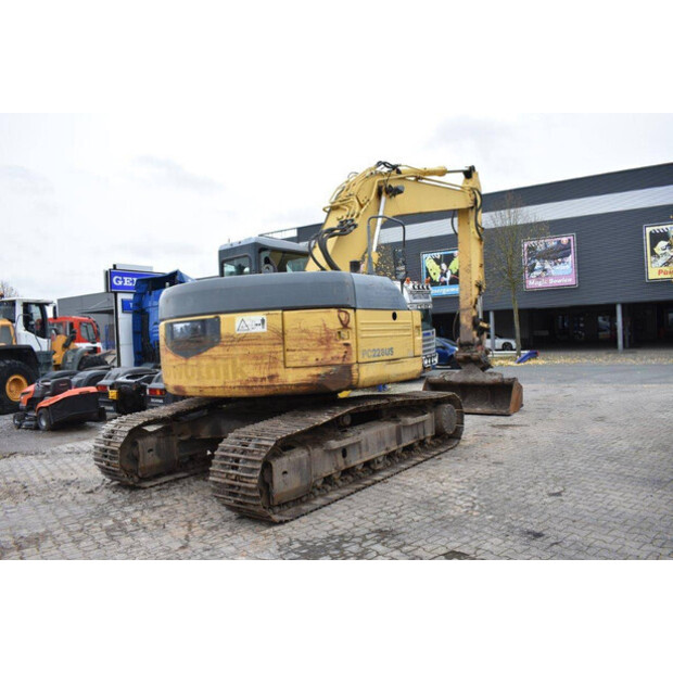 2001 كوماتسو PC288US-3-46728011