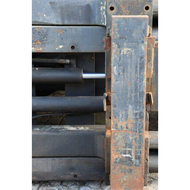 1993 بوس C80/60D/M-46728084