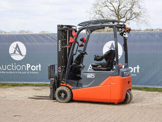 2021-toyota-8fbe18t-1444688-46728213