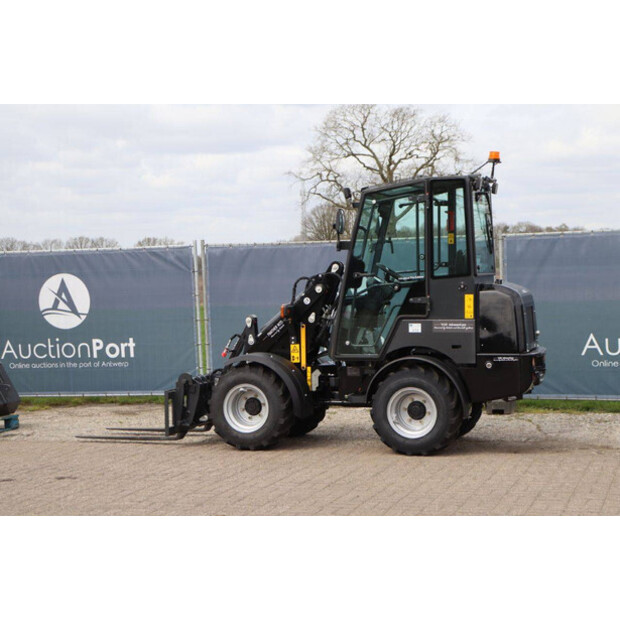 2026 Panther W25-46728298