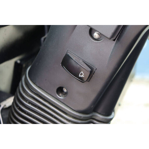 2026 Panther W25-46728320