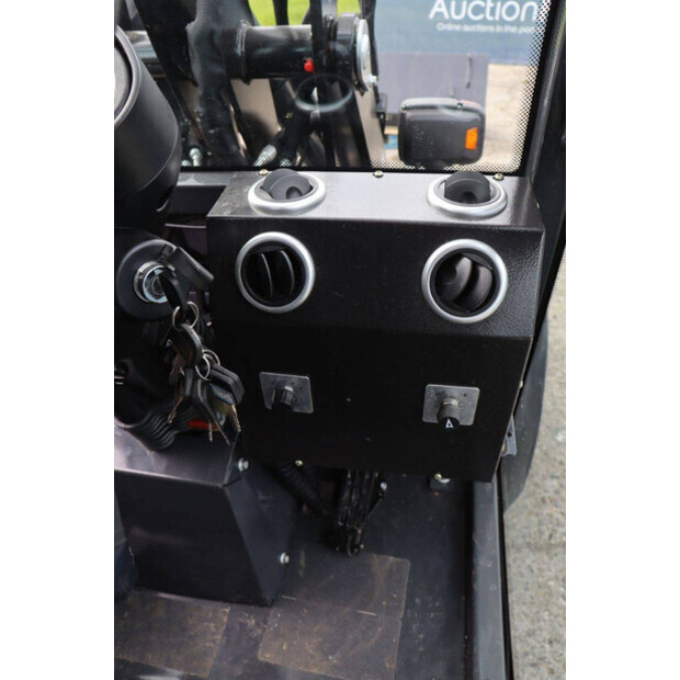 2026 Panther W25-46728324