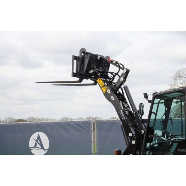 2026 Panther W25-46728332