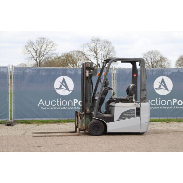 2011 نيسان 1N1L18Q-46728407