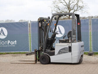 2011-nissan-1n1l18q-1444693-46728409