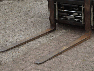 2011-nissan-1n1l18q-1444693-46728416