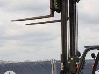 2011-nissan-1n1l18q-1444693-46728439