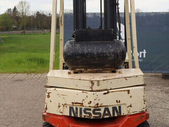 nissan-pf02a20u-1444694-46728444