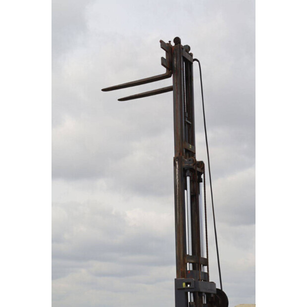 NISSAN PF02A20U-46728471