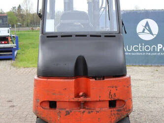 2011-fenwick-linde-e30-03-600-1444695-46728476