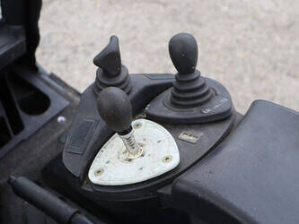 2011-fenwick-linde-e30-03-600-1444695-46728499