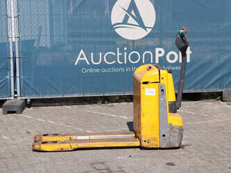 Image de EMPILEUR POUR PALETTES 2019 Jungheinrich EJE116