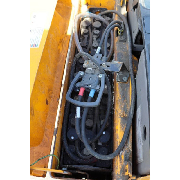 2019 جنجهينريتش EJE116-46728529