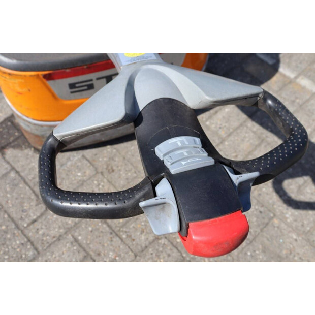 2011 ستيل EXU16-46728568