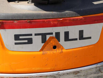 2011-still-exu16-1444698-46728570