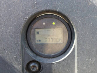 2011-still-exu16-1444698-46728571