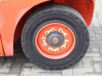 2017-linde-h40d-02-1444701-46728628