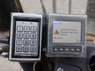 2017-linde-h40d-02-1444701-46728640