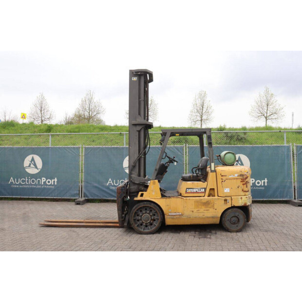 1999 كاتربيلر GC 60K-46728652