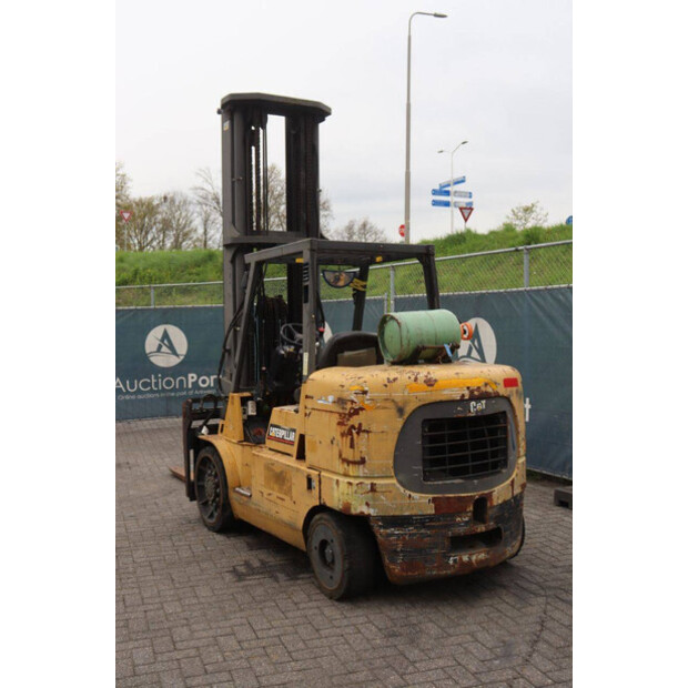 1999 كاتربيلر GC 60K-46728654