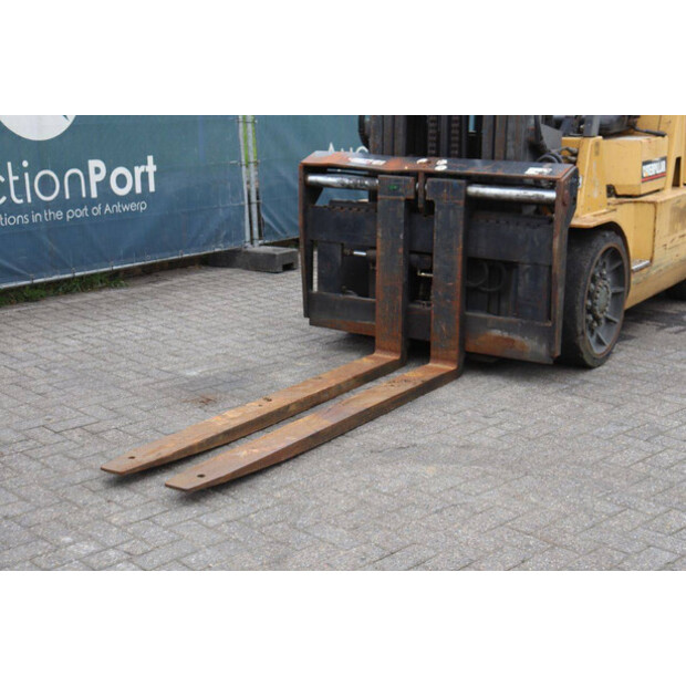 1999 كاتربيلر GC 60K-46728660