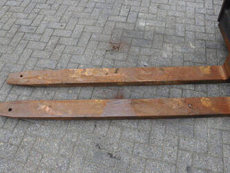 1999-caterpillar-gc-60k-46728661