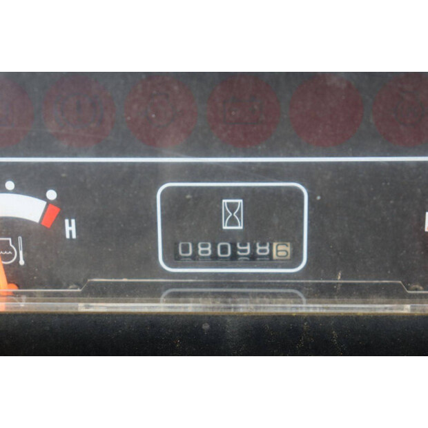 1999 كاتربيلر GC 60K-46728676