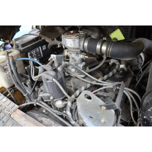 1999 كاتربيلر GC 60K-46728678