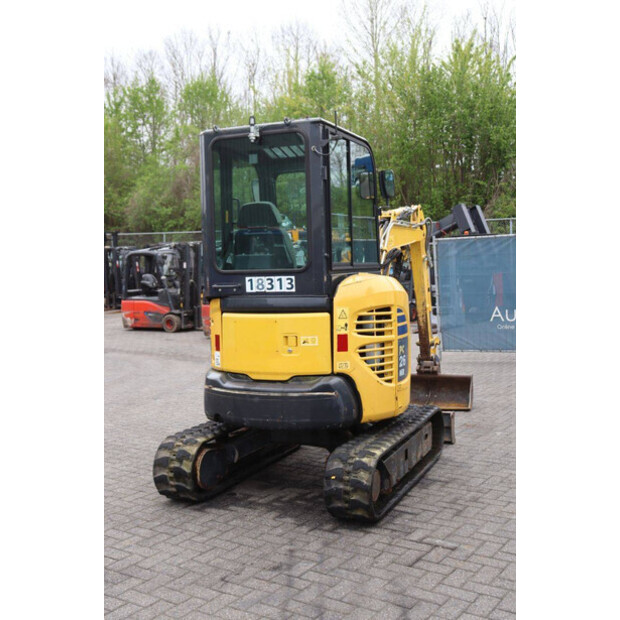 2018 كوماتسو PC26MR-3-46728684