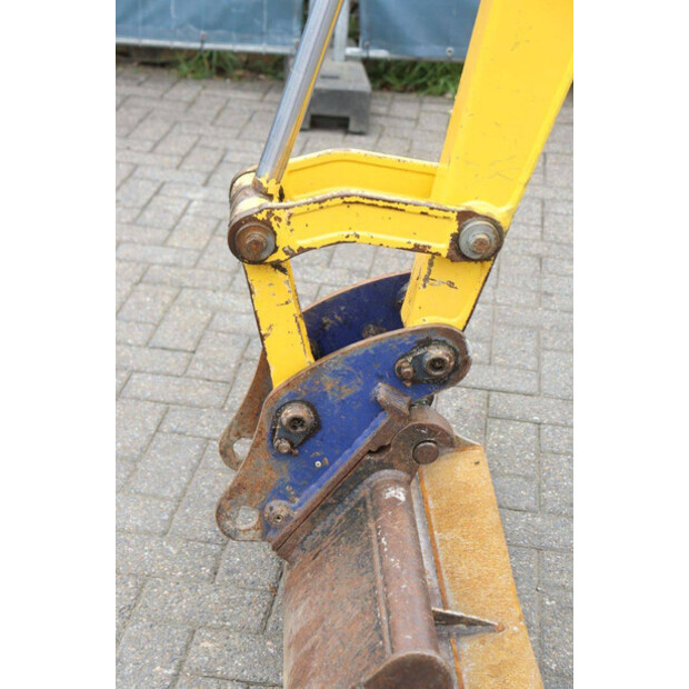 2018 كوماتسو PC26MR-3-46728692