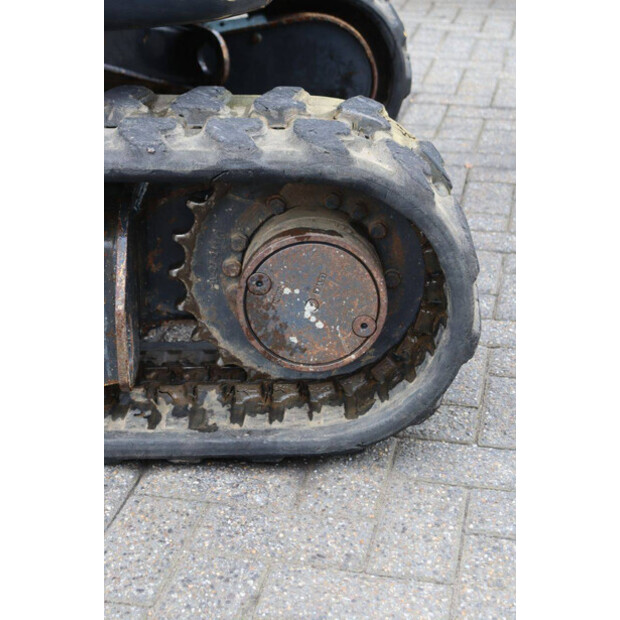 2018 كوماتسو PC26MR-3-46728698