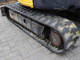 2018-komatsu-pc26mr-3-1444703-46728699