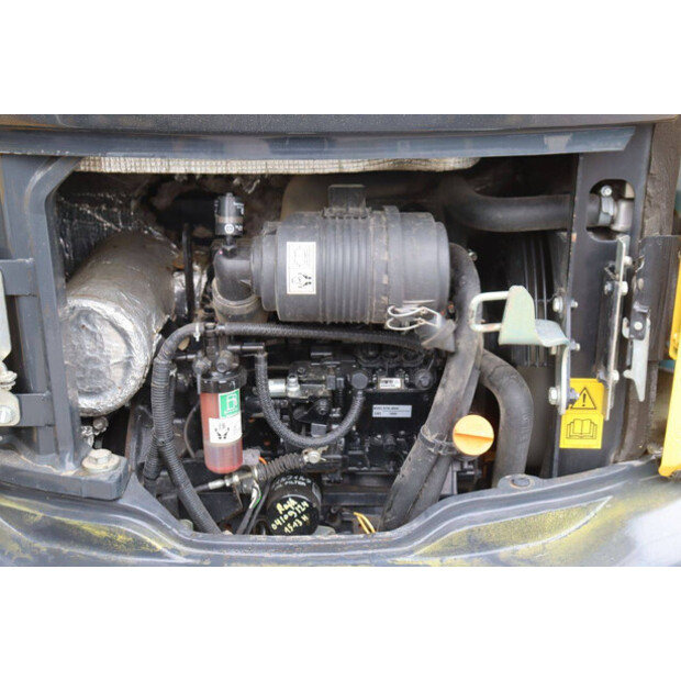 2018 كوماتسو PC26MR-3-46728701