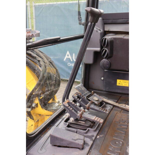 2018 كوماتسو PC26MR-3-46728705