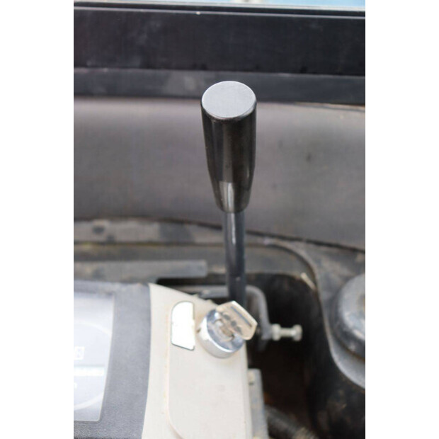 2018 كوماتسو PC26MR-3-46728708