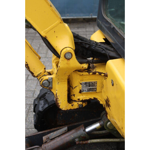 2012 Komatsu PC16R-HS-46728731