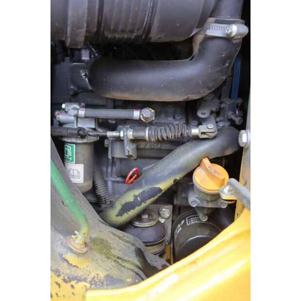 2012 Komatsu PC16R-HS-46728739