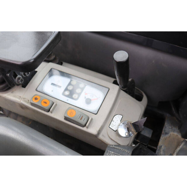 2012 Komatsu PC16R-HS-46728745