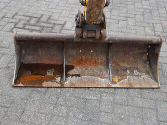 2018-komatsu-pc26mr-1444705-46728766