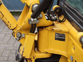 2018-komatsu-pc26mr-1444705-46728769