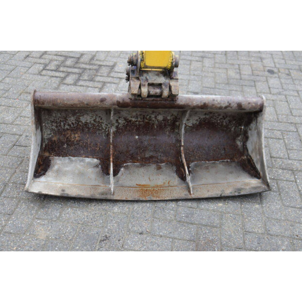 2018 كوماتسو PC35MR-46728792