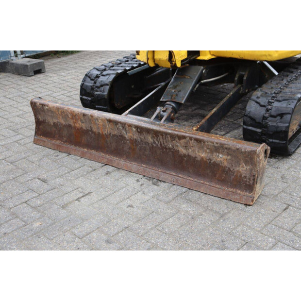 2018 كوماتسو PC35MR-46728794