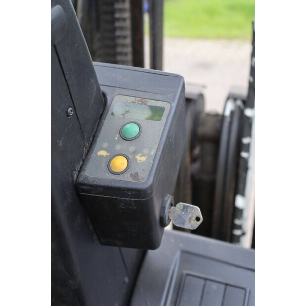 1999 Hyster E2.50XM-847-46728828